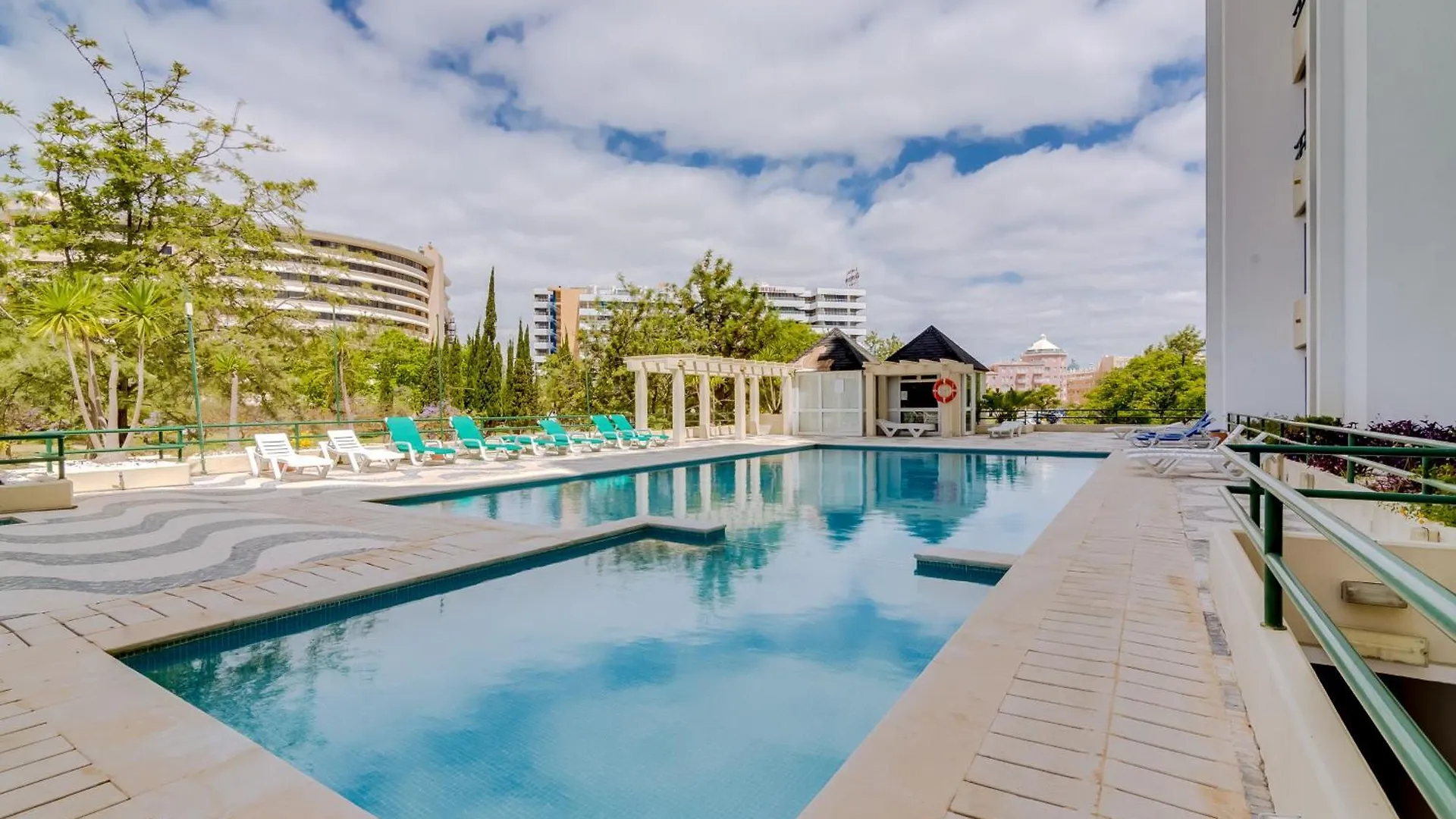 Talia II - Pool City Center - Vilamoura Apartment